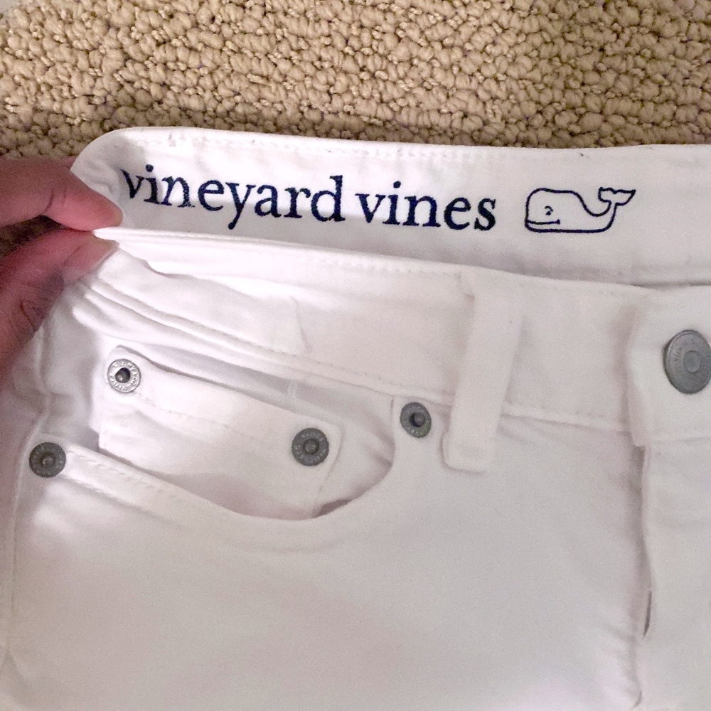 (‼️SOLD‼️) Vineyard Vines White Size 0 Jeans